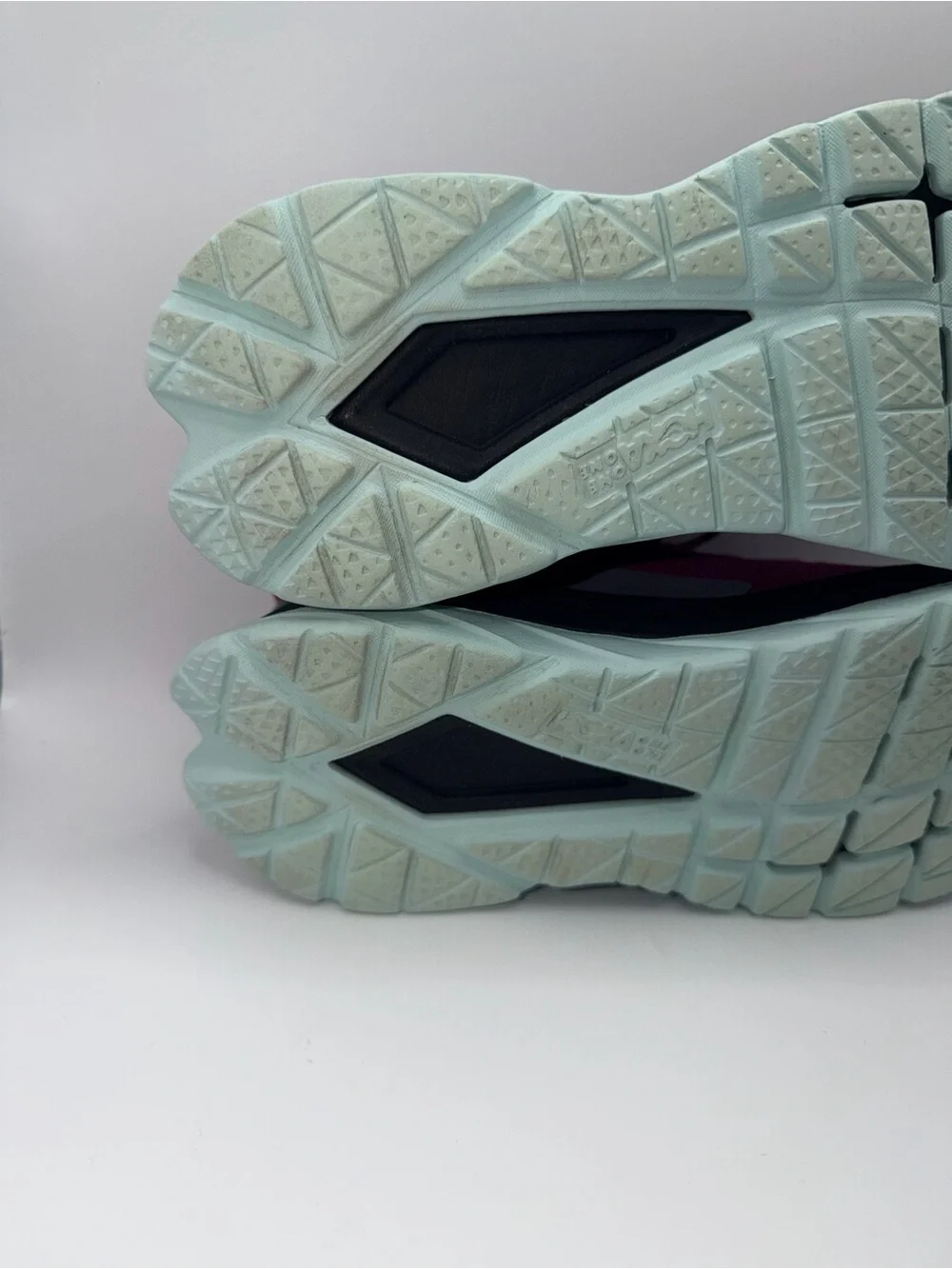 HOKA Women's Running Shoe in Magenta